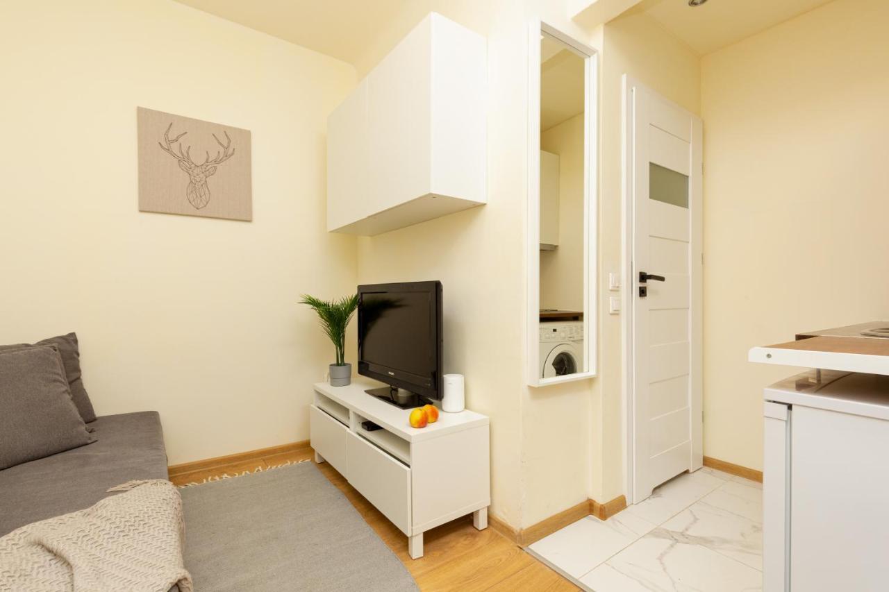 Micro Apartment Miaczynska By Noclegi Renters Warszawa Eksteriør billede